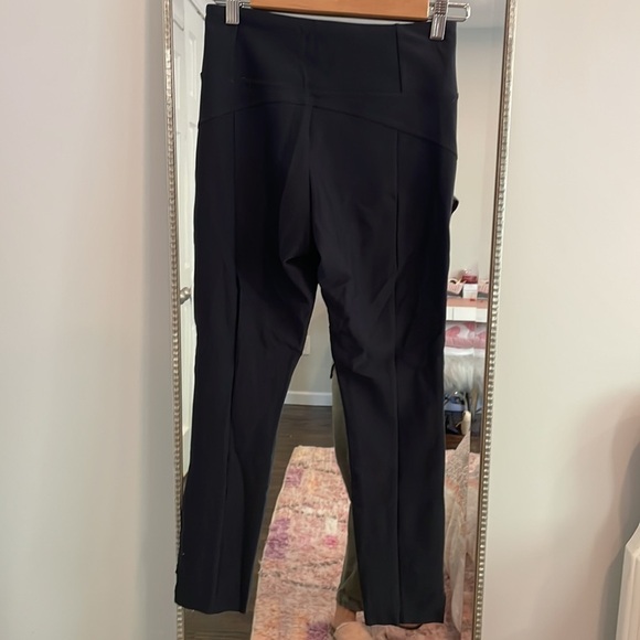 Athleta Stellar Crop Leggings - Picture 5 of 11